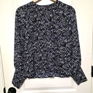 Express Printed Blouse Black White And Blue XS